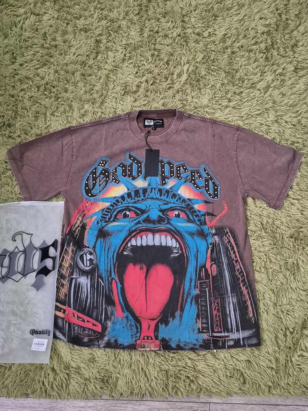 Godspeed Statue of Liberty Graphic T-Shirt Size Large Brown Acid Wash Rhinestone